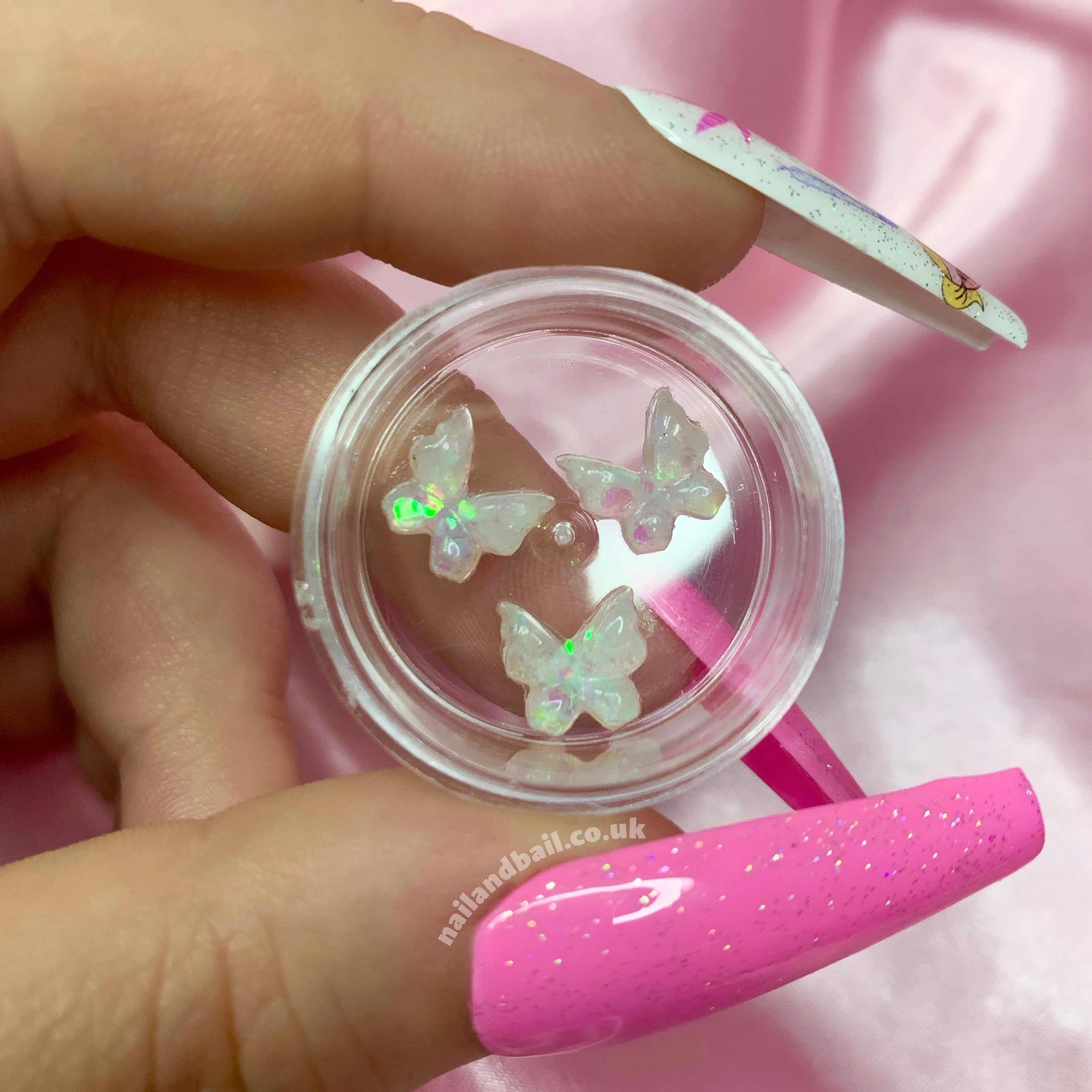 Introducing our delightful Handmade Glitter Butterfly Nail Charms, the perfect accessory to add a touch of magic to your manicure! Designed with love and crafted with meticulous attention to detail, these charming nail charms are simply enchanting.