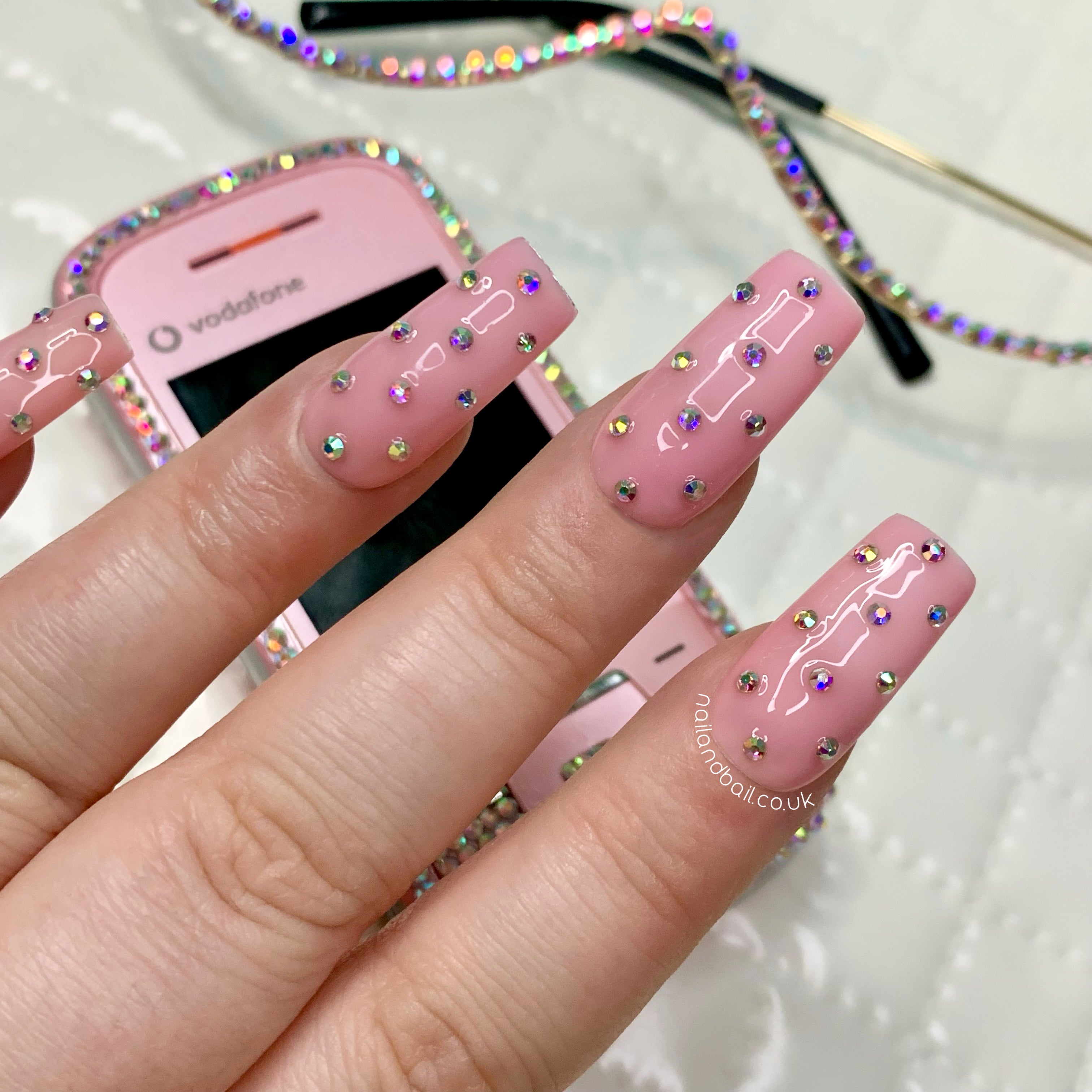 Pink nude diamond press on nails